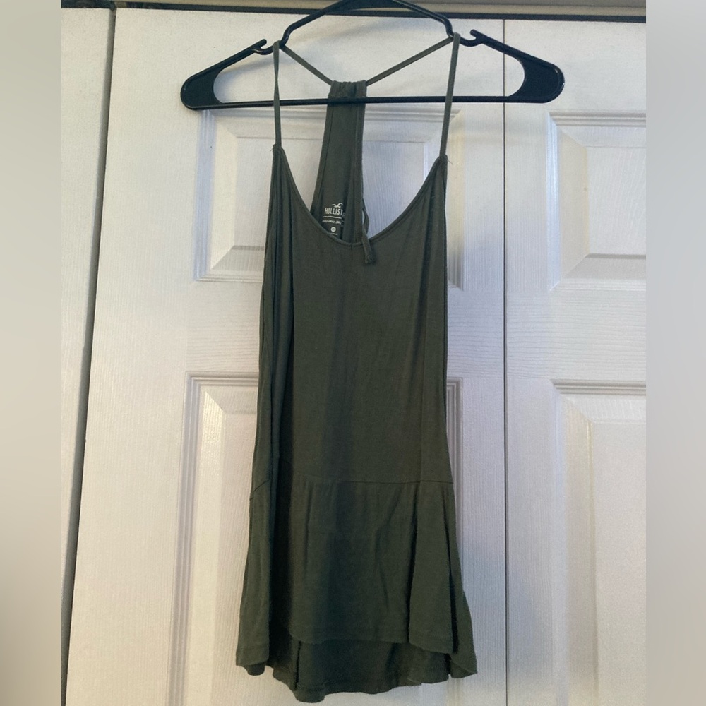 Hollister Tank
